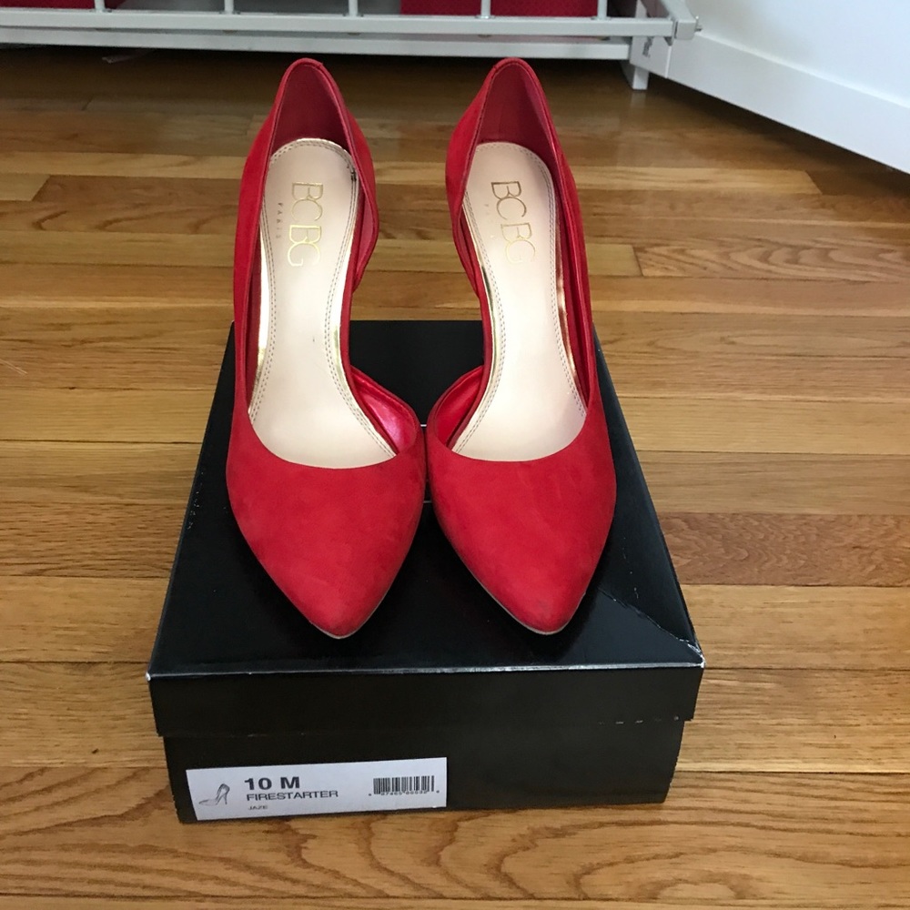 Red BCBG pumps